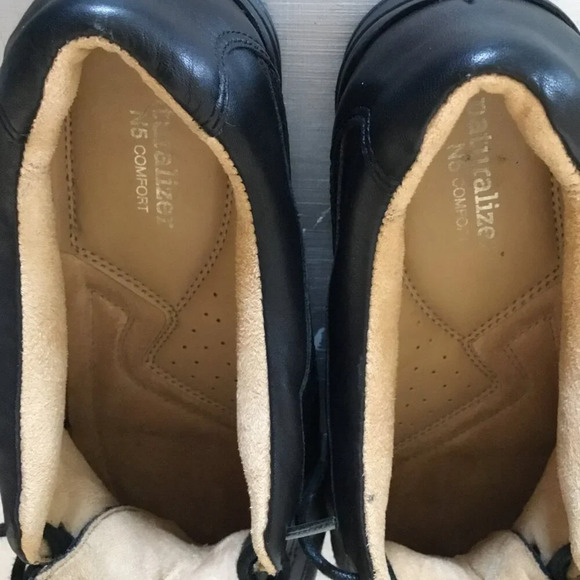 Naturalizer 5 N  Comfort Nickie Walking Shoes Sneaker Lace Up Leather SZ 8 M - Picture 11 of 12